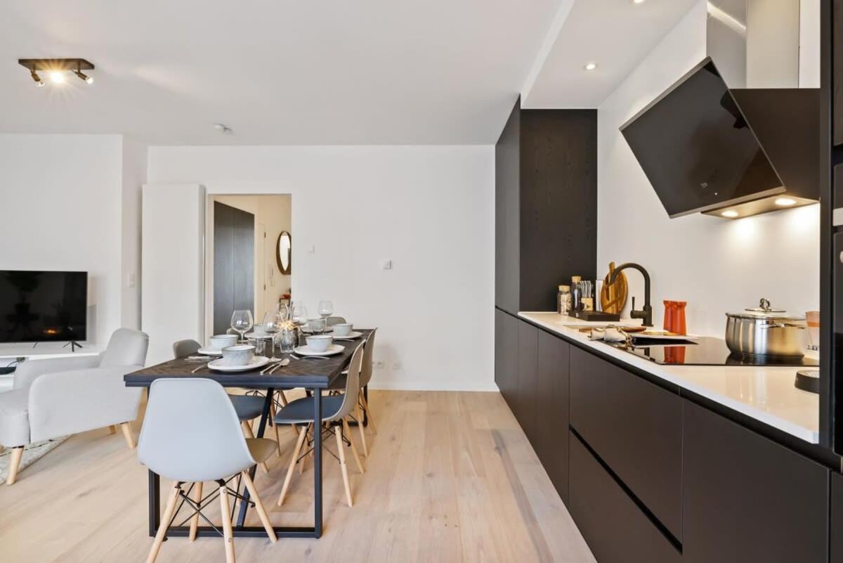 Huswell - Renovated Apartment In The Heart Of Ostend Luaran gambar